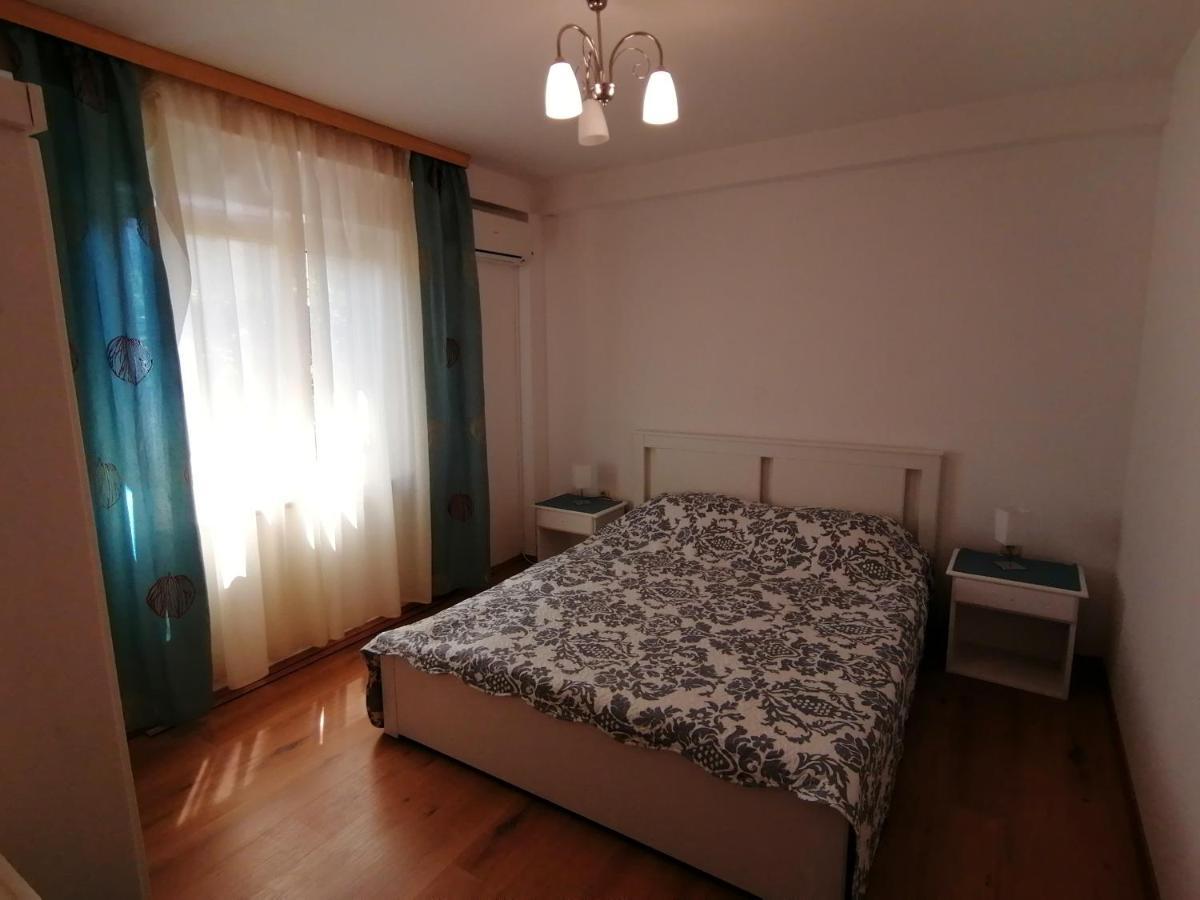 Apartment Jelka Malinska Exterior photo